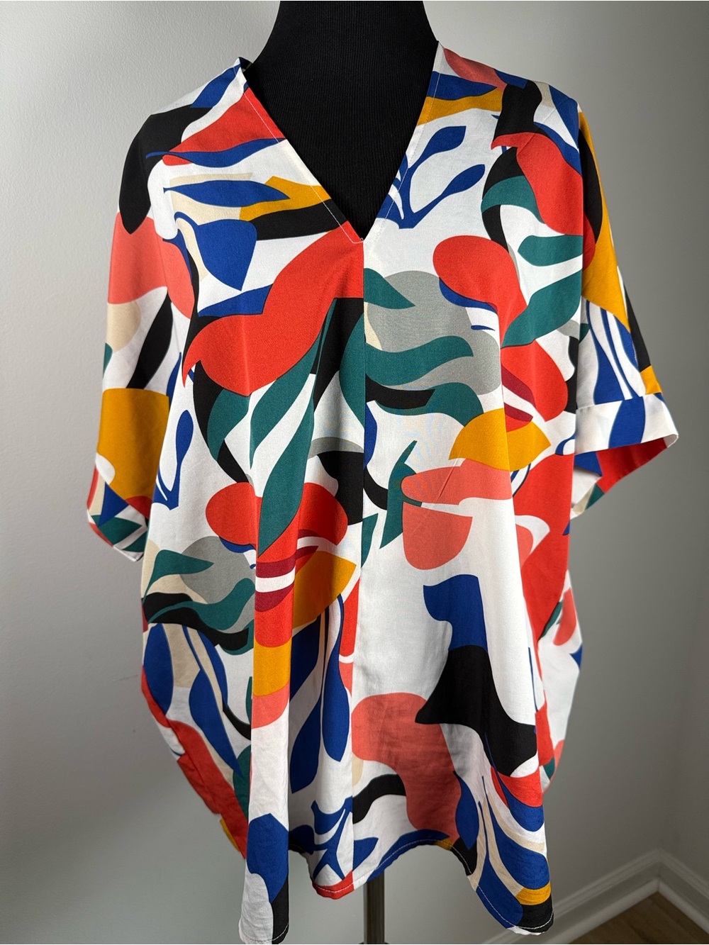 Jodifl Abstract Print Blouse Size M Flowy Oversized Colorful Top Boho